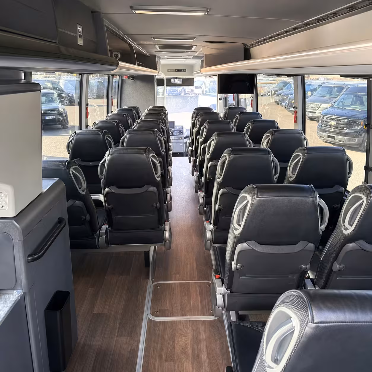 charter bus rentals for santa monica weddings