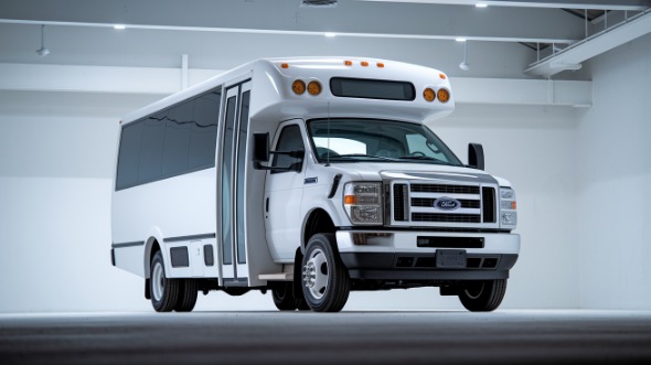 santa-monica bus rental for travel agents